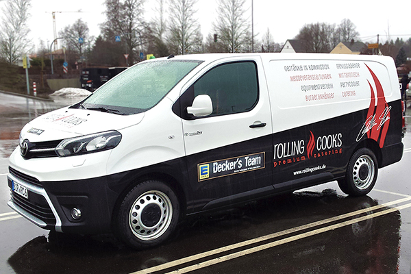 #rolling cooks #EDEKA Deckers Team #fahrzeug #beschriftung